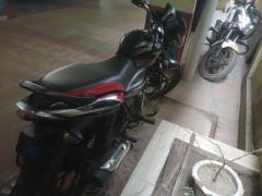 Bajaj Discover 125